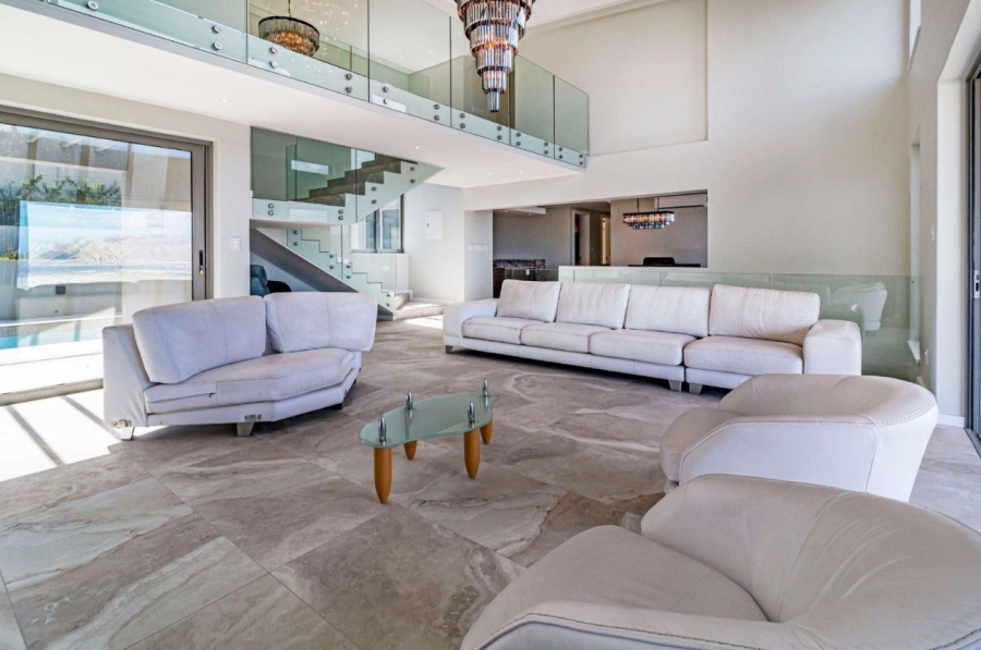 7 Bedroom Property for Sale in Fairhaven Country Estate Western Cape